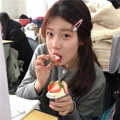 赚它一千万