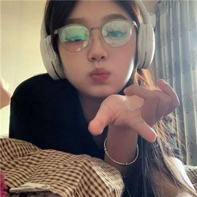 提防小手